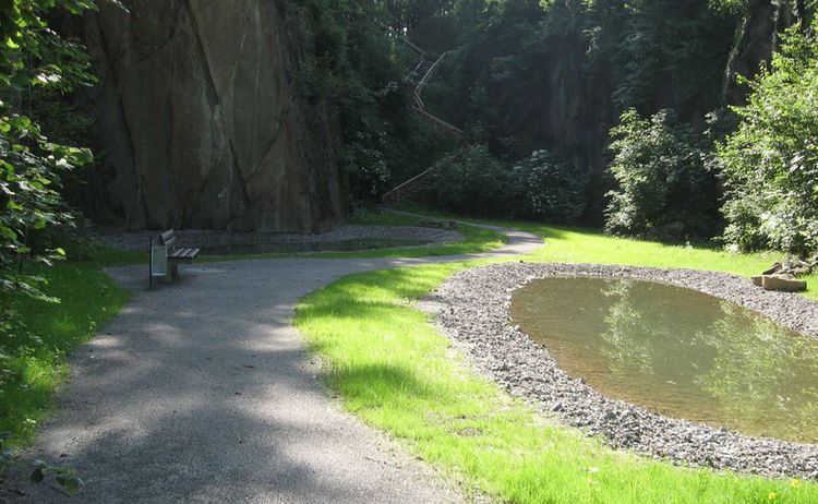 Entdecken Sie am Geotop Geiger Hölzl die geologische Geschichte Neubeuerns © Gemeinde Neubeuern