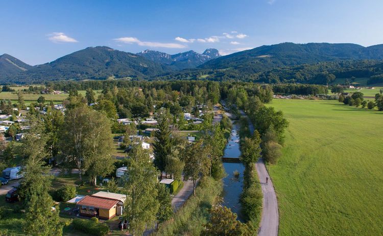 Sanft schlängeln sich die Radwege durch die Landschaft © Kur- und Gästeinfo Bad Feilnbach